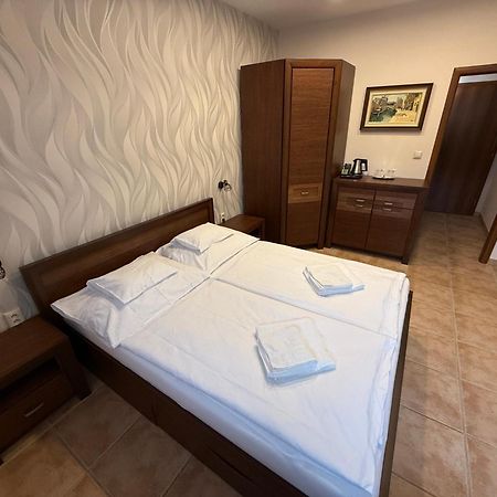 Spa & Wellness Hotel Orchidea Velky Meder Ngoại thất bức ảnh